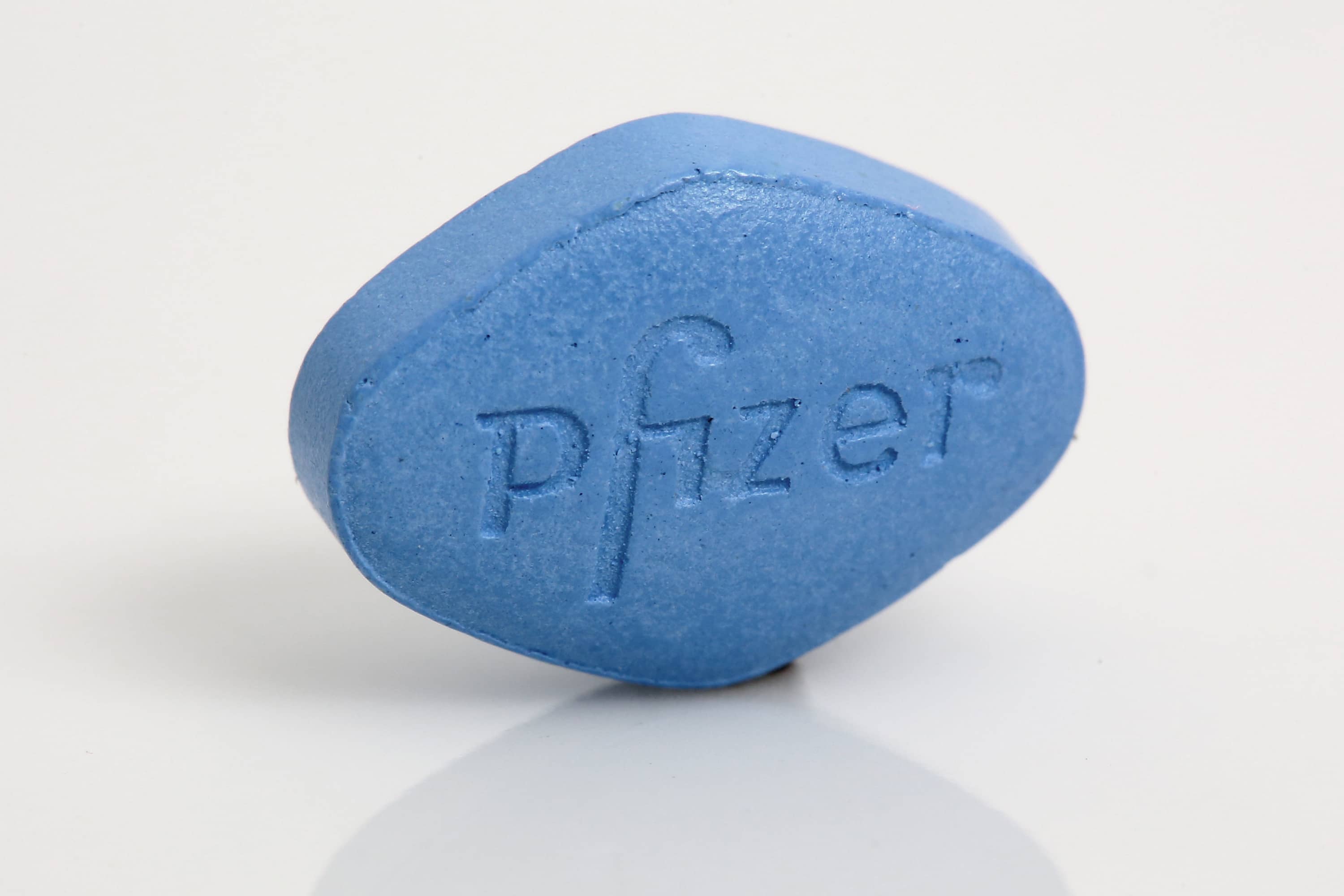 Viagra (Sildenafil) 101 Guide: What Is It, How It Works, Potential Side Effects And Myths